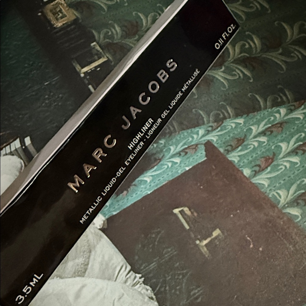 ποΈππ»β’ π Marc Jacobs x STEEL THE SHOW Vibes πβ’ ποΈππ» - Picture 8 of 9